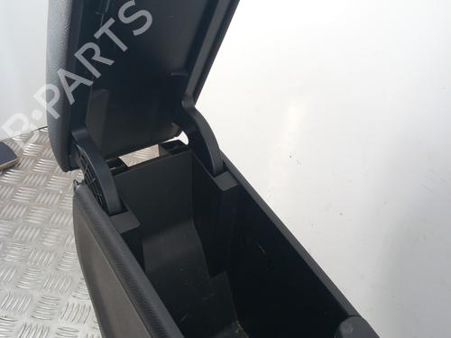 Middle console MERCEDES-BENZ CLA Coupe (C117) CLA 220 CDI / d (117.303) | BP28783016I22 