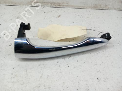 Used Front left exterior door handle KIA SPORTAGE III (SL) 1.7 CRDi (116 hp) 28782812