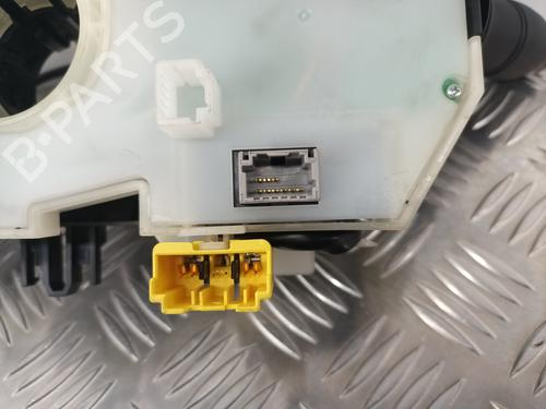 steering-column-stalk-renault-megane-iii-hatchback-bz01_-b3_-2008-28735712 main image