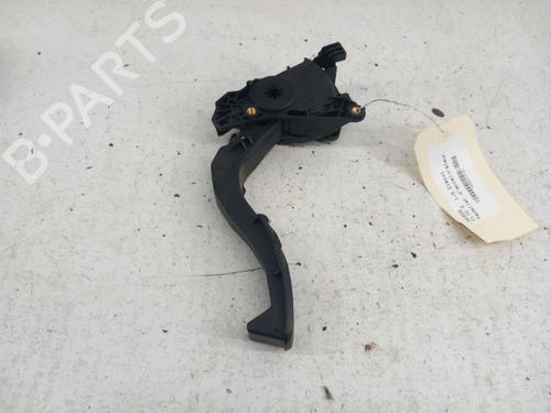 Used Pedal RENAULT CLIO V (B7_) 1.5 Blue dCi 85 (B7AG) (86 hp) 28780856