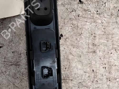 Fensterheberschalter links vorne für PEUGEOT 407 (6D_) 1.6 HDi 110 (6D9HZC, 6D9HYC) (109 hp) 28771160
