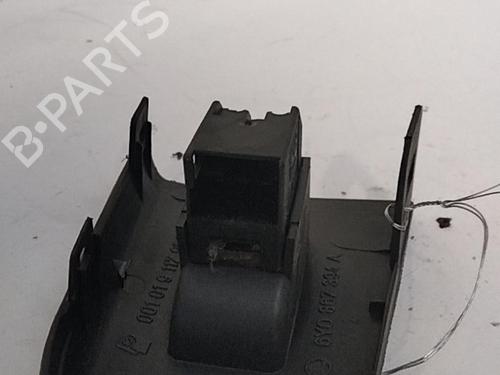 Højre bagtil elrude kontakt SKODA FABIA I (6Y2) 1.9 TDI (100 hp) 28769687