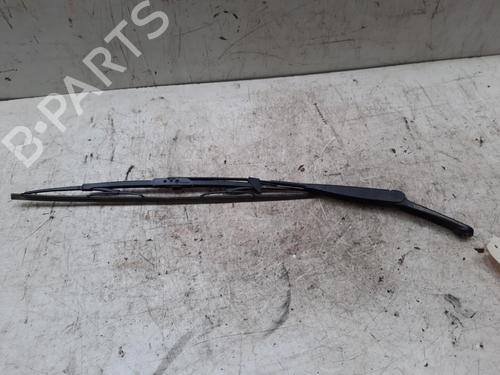 Used Front windshield wiper arm FIAT PANDA (169_) 1.3 D Multijet (169.AXC1A) (70 hp) 28749636