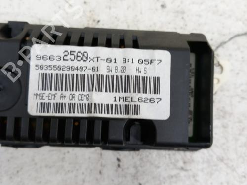Used Display monitor Display monitor CITROËN C3 I (FC_, FN_) 1.4 HDi (68 hp) 28743828 28743828