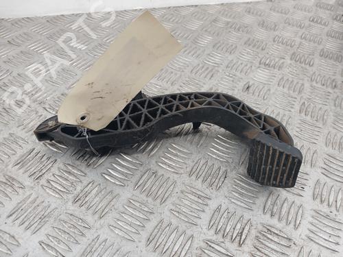 Used Clutch pedal PEUGEOT 206 Hatchback (2A/C) 1.4 HDi eco 70 (68 hp) 32018535