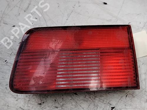Used Right tailgate light BMW 5 Touring (E39) 525 tds (143 hp) 28749545
