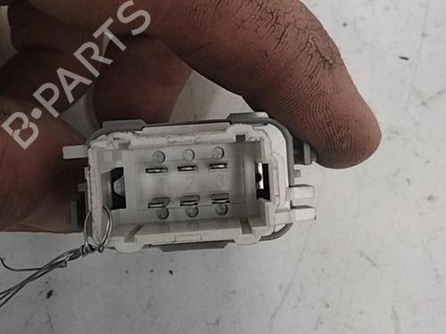 Used Right rear window switch Right rear window switch 28784488 28784488