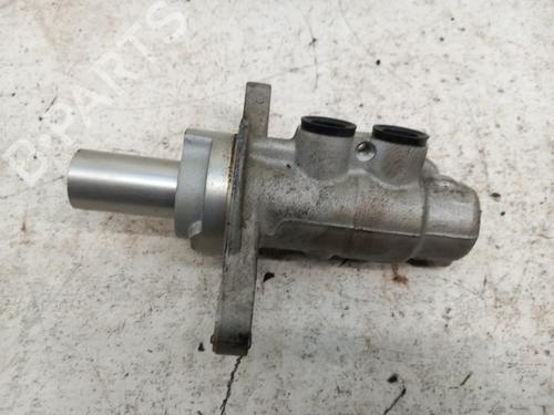 Used Brake master cylinder CITROËN C3 II (SC_) 1.6 HDi (92 hp) 28738170