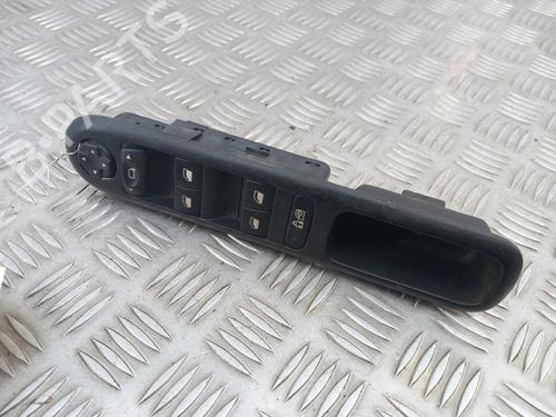 Used Left front window switch PEUGEOT 3008 I MPV (0U_) 1.6 HDi (114 hp) 28740075