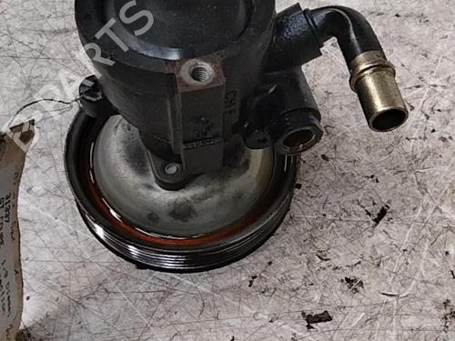Used Steering pump Steering pump ALFA ROMEO GT (937_) 1.9 JTD (937CXN1B) (150 hp) 28774526 28774526