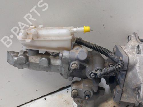 Used Brake master cylinder Brake master cylinder RENAULT ZOE (BFM_) ZOE (88 hp) 28767284 28767284