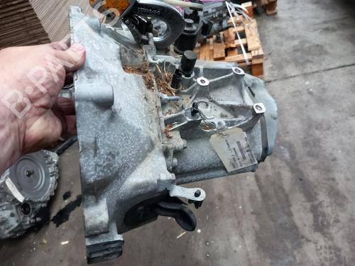 Gearbox CITROËN C3 III (SX) 1.2 PureTech 82 | BP38475586M3 - Image 5