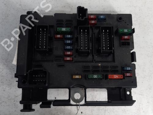 Fuse box PEUGEOT 307 CC (3B) 2.0 16V | BP28773004E1