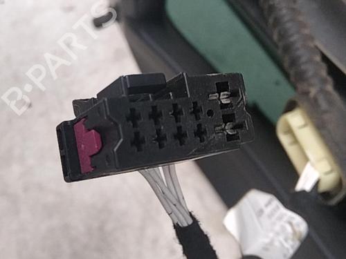 tailgate-vw-scirocco-iii-137-138-2008-2009-2010-2011-2012-2013-2014-2015-2016-2017-2018-28753245 main image