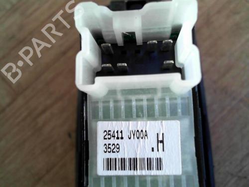 Used Right rear window switch RENAULT KOLEOS I (HY_) 2.0 dCi (HY0K) (150 hp) 28777503