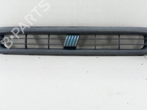 Used Grille FIAT ULYSSE (220_) 2.0 JTD 16V (109 hp) 28762411