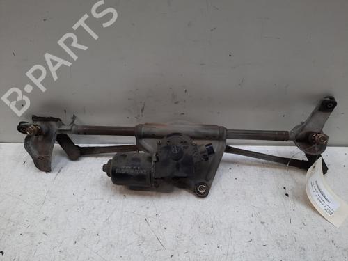 Used Front wiper motor TOYOTA RAV 4 II (_A2_) 2.0 D 4WD (CLA20_, CLA21_, CLA20R, CLA21R) (116 hp) 28748677