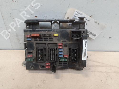 Fuse box PEUGEOT 206 Hatchback (2A/C) 1.4 HDi eco 70 | BP28776693E1