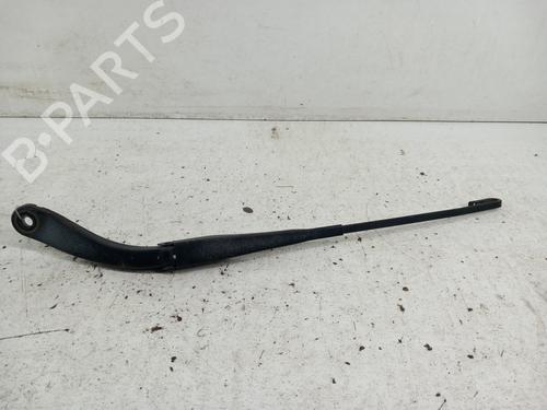 Used Front windshield wiper arm DACIA SANDERO II 1.5 dCi (90 hp) 28782650