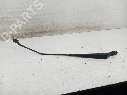 Used Front windshield wiper arm PEUGEOT 208 I (CA_, CC_) 1.6 HDi / BlueHDi 75 (75 hp) 28743139