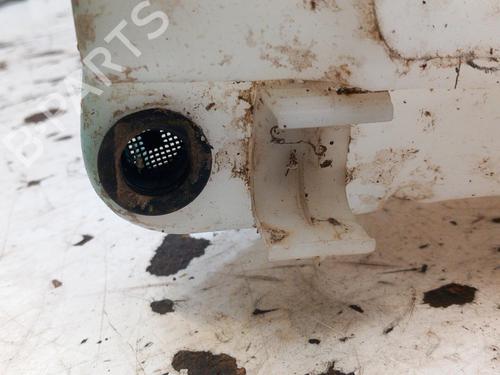 Used Windscreen washer tank FORD FOCUS II (DA_, HCP, DP) 1.6 TDCi (90 hp) 28756086