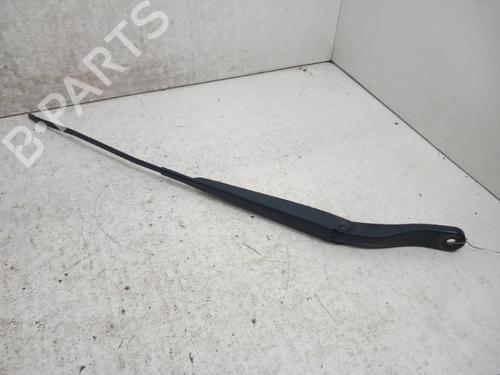 Used Front windshield wiper arm RENAULT CLIO III (BR0/1, CR0/1) 1.5 dCi (C/BR0G, C/BR1G) (68 hp) 28734489