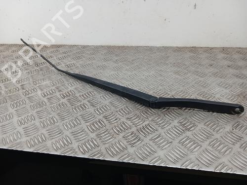 front-windshield-wiper-arm-renault-clio-iv-bh_-2012-2013-2014-2015-2016-2017-2018-2019-2020-2021-33955989 main image