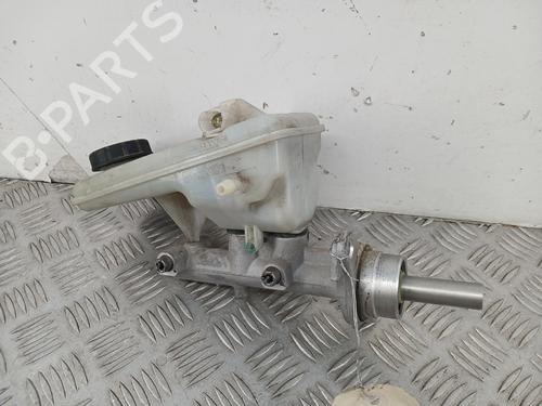 Used Brake master cylinder Brake master cylinder RENAULT TRAFIC II Van (FL) 2.0 dCi 90 (FL0H, FL00, FL01, FL0M, FL0P, FL0S) (90 hp) 38943575 38943575