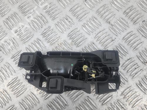 Used Front left interior door handle Front left interior door handle 37006886 37006886