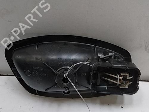 Venstre bak invendig håndtak RENAULT CLIO IV (BH_) 1.5 dCi 75 (75 hp) 28790862