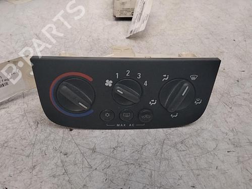 Airco bedieningspaneel OPEL CORSA C (X01) 1.2 (F08, F68) (75 hp) 28748029