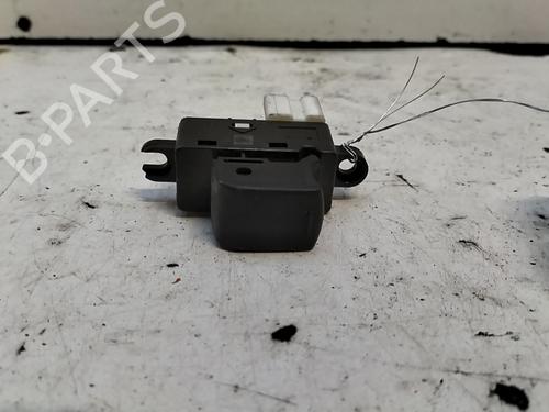 Used Right front window switch Right front window switch NISSAN MICRA III (K12) 1.2 16V (65 hp) 28794169 28794169