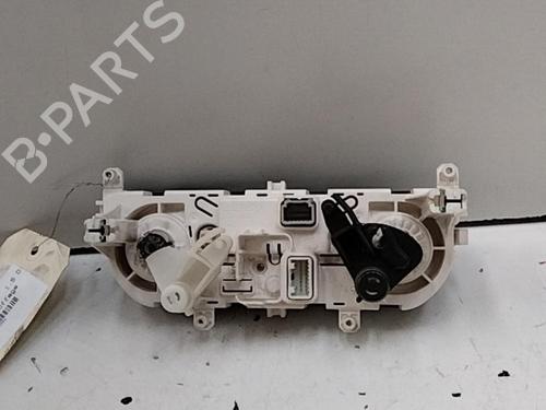 climate-control-renault-clio-iv-bh_-2012-2013-2014-2015-2016-2017-2018-2019-2020-2021-28753511 main image