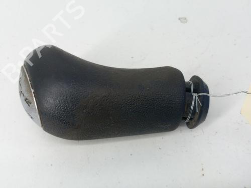 Used Gear lever RENAULT KANGOO / GRAND KANGOO II (KW0/1_) 1.5 dCi 90 (KW05, KW08, KW0G, KW11) (90 hp) 28762040
