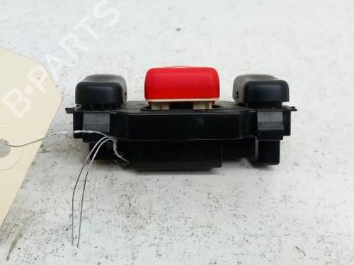 Used Warning switch MERCEDES-BENZ CLK (C208) CLK 320 (208.365) (218 hp) 28784362