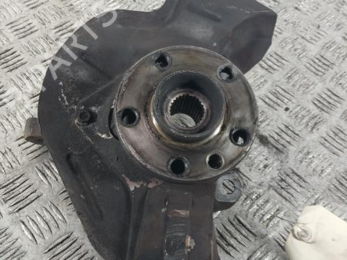 Used Right front steering knuckle PEUGEOT 807 (EB_) 2.0 HDi (107 hp) 31712595