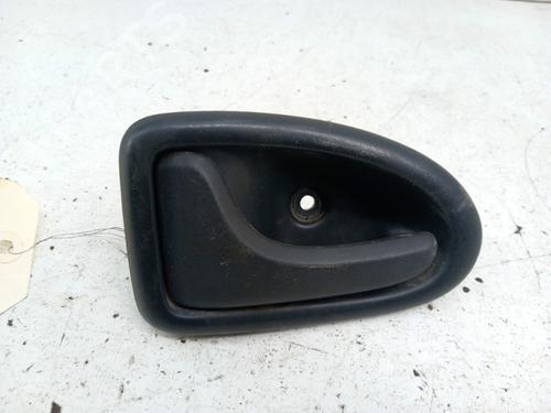 Used Front left interior door handle NISSAN PRIMASTAR Van (X83) 2.0 dCi 115 (114 hp) 28734032
