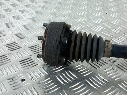 Used Left front driveshaft VW POLO IV (9N_, 9A_) 1.2 12V (64 hp) 28746816