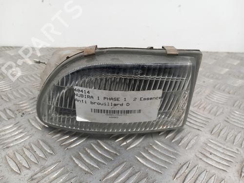 Feu de brouillard avant droit DAEWOO NUBIRA Saloon (J100) 2.0 16V (133 hp) 31758420
