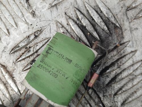 Used Heater resistor Heater resistor RENAULT MASTER III Van (FV) 2.3 dCi 100 FWD (FV0A, FV0B, FV0G, FV0K, FV0H) (101 hp) 31915780 31915780
