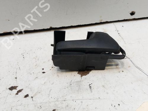Høyre foran invendig håndtak VW GOLF III (1H1) 1.9 TD, GTD (75 hp) 28778488