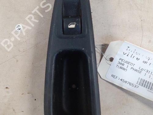 Used Right rear window switch PEUGEOT 308 I (4A_, 4C_) 1.6 HDi (109 hp) 28754228