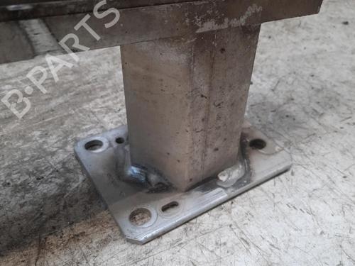 Used Front bumper reinforcement CITROËN C4 Picasso I MPV (UD_) 1.6 HDi (109 hp) 28767202