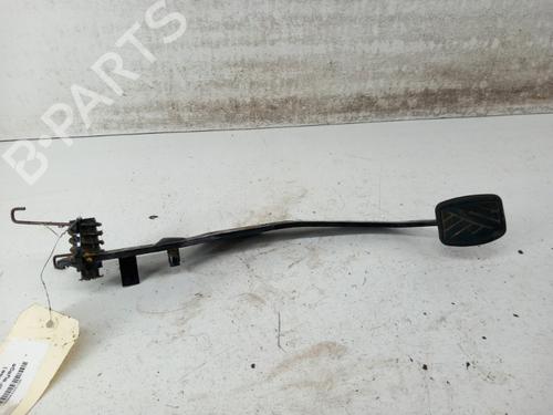 Used Clutch pedal SUZUKI SWIFT III (MZ, EZ) 1.3 DDiS (RS413D) (75 hp) 28743456