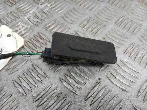Used Switch Switch RENAULT MEGANE IV Hatchback (B9A/M/N_) 1.6 dCi 130 (B9A4) (130 hp) 39238161 39238161