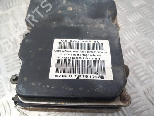 Used ABS pump ABS pump PEUGEOT 607 (9D, 9U) 2.0 HDI (136 hp) 30888829 30888829