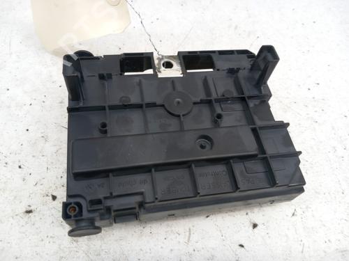 Zekeringkast PEUGEOT 3008 I MPV (0U_) 1.6 HDi | BP28737689E1