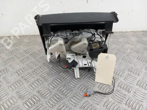 Used Climate control Climate control 36953340 36953340
