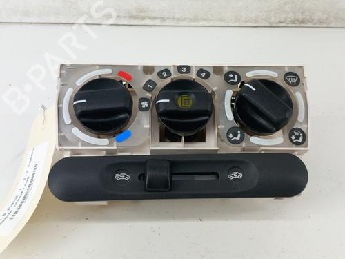 Used Climate control OPEL CORSA B (S93) 1.2 i (F08, F68, M68) (45 hp) 28773242