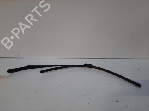 Used Front windshield wiper arm FORD FIESTA VII (HJ, HF) 1.1 Ti-VCT (86 hp) 28747615
